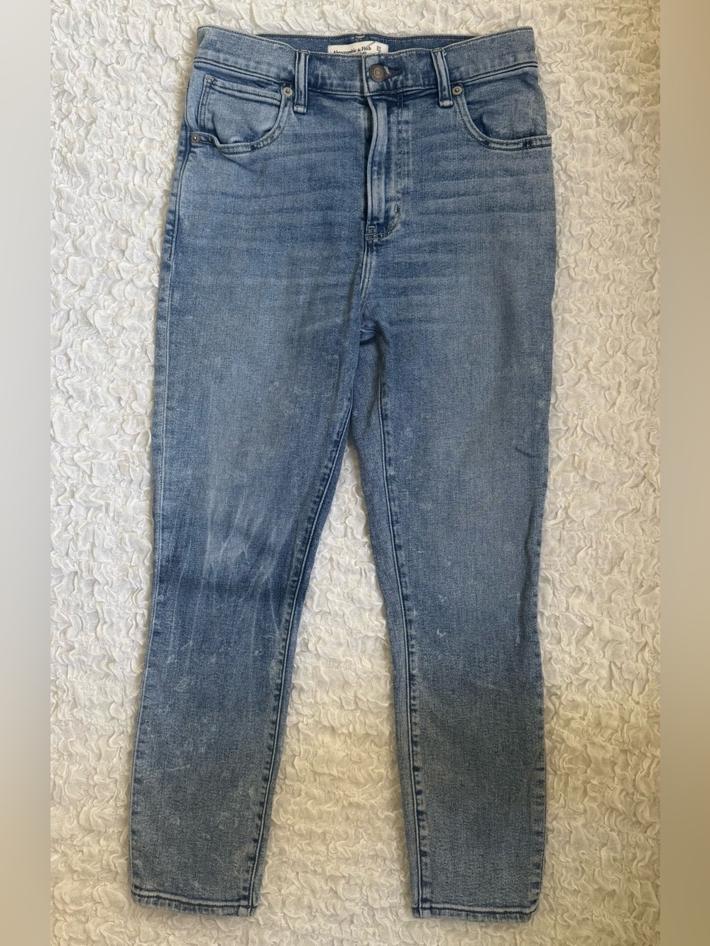 Abercrombie & Fitch Women's Light Blue High Rise Skinny Jeans
